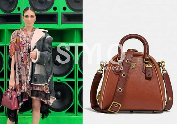  COACH Marleigh Satchel 20.  