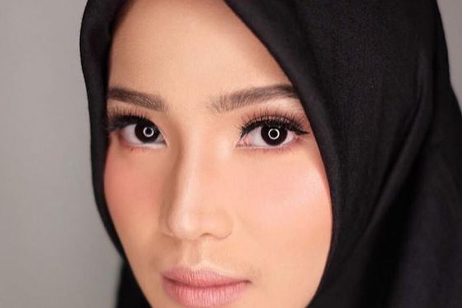 Ini 3 Potret Cantik Amalia Fujiawati Yang Menggugat Bambang Pamungkas Terkait Asal Usul Dan Nafkah Anak