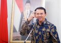 Beredar Foto Ahok Dipeluk Cium 3 Perempuan Cantik di Penjara, sang Penyebar Tantang Siapa Saja yang dapat Buktikan Kepalsuannya: Kalau Ini Editan, Potong Telinga Saya!