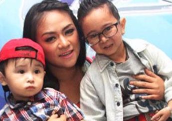 Diam Seribu Bahasa saat Daus Mini Ungkap Fakta Status Anak Hasil Pernikahannya dengan Sang Mantan Istri, Shelive Hana Kicep: Itu Sebenernya Salah Paham