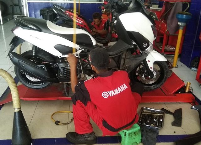 Ngacir Kembali, Ini Harga Part dan Ongkos Servis Yamaha NMAX di Bengkel Resmi - Motorplus