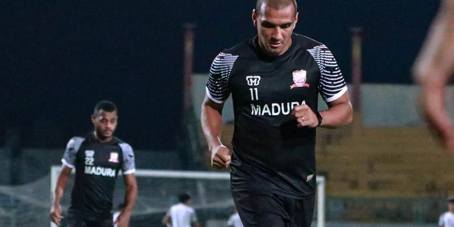 Pemain Madura United Bruno Lopes Buka Suara soal Bela Klub Brasil