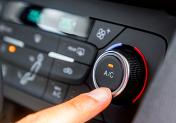 AC Mobil Tiap 10.000 Km Perlu di Servis, Simak Deh Alasannya