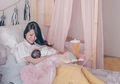 Baru Beberapa Hari Melahirkan, Sharena Dibikin Nangis oleh Putrinya