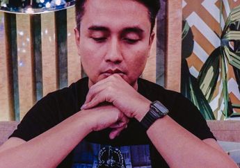 Keluarkan Peringatan Terkait Kasus Luna Maya dan Ariel Noah, Denny Darko Sebut Akan Ada Artis Alim yang Bakal Terlibat Skandal Video Panas, Siapa?