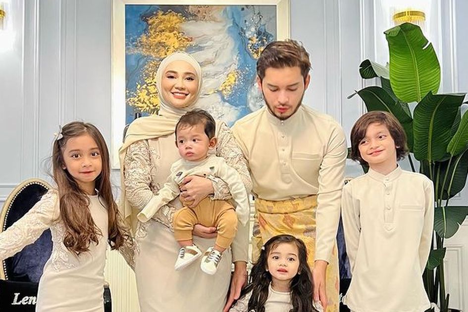 Berita Wawa Zainal Terbaru Hari Ini - Grid.ID