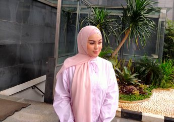 Dituding Pakai Hijab Hanya untuk Pencitraan karena Kerap Disebut Pelakor, Jennifer Dunn: Jangan Bawa-bawa Hijab untuk Nutupin yang Tidak-tidak!