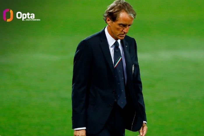 Pelatih timnas Italia, Roberto Mancini, kecewa berat dengan nasib drastis timnya dari sukses menjuarai EURO 2020 ke gagal lolos Piala Dunia 2022. 