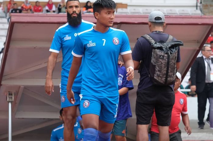 Pemain Bhayangkara FC, Ahmad Nur Hardianto saat berseragam Arema FC