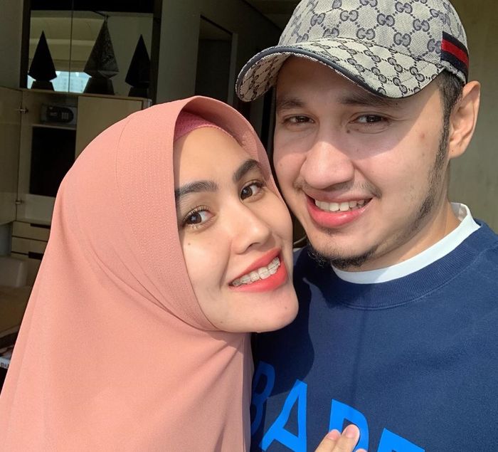 Kartika Putri dan Habib Usman