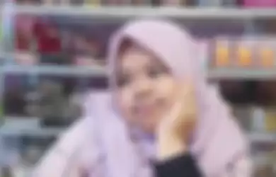 Dulu Dipuji karena Aksi Polosnya saat Menjadi Beauty Vlogger, Youtuber ini Justru Tuai Kontroversi Usai Lagunya Trending Kalahkan Musisi Internasional Hingga Dituding Menjiplak Karya Orang