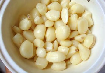 Hipertensi Bisa Tamat! Rahasia Darah Tinggi Bisa Anjlok Seketika Cuma Rajin Makan Bawang Putih Kukus, Efeknya Lebih Caspleng dari Pil Obat!