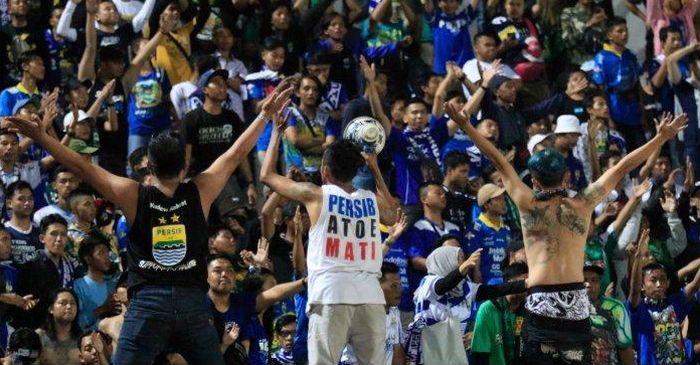 Suporter Persib Bandung, Bobotoh. 