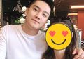 Sudah Berusia Hampir Setengah Abad, Calon Mertua Boy William Ini Tetap Miliki Kecantikan Bak Wanita Usia 20-an, Sampai Sulit Bedakan Mana Anak Mana Ibu!