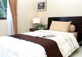 Merasa Aneh Karena Ingin Menata Kamar dengan Runner? Ini Tipsnya!