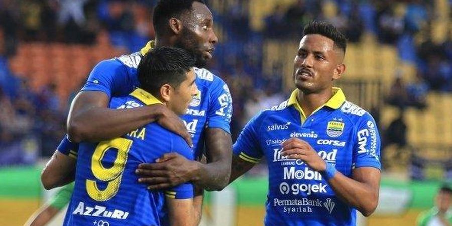 Ada Niat Berbeda dari Pelatih Persib di Balik Kegagalan Penalti Geoffrey Castillion