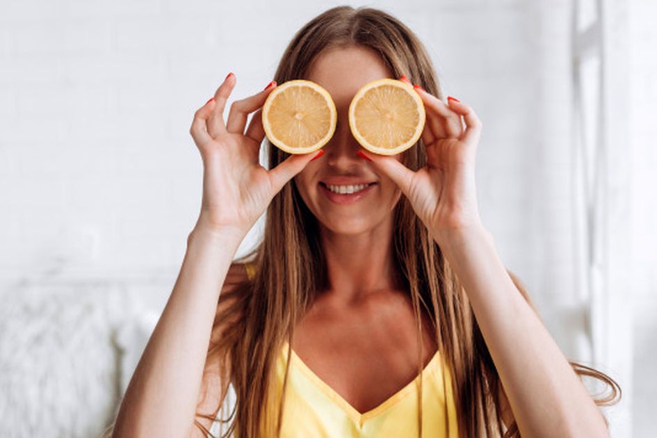 Membuat Masker Lemon Dan Gula Pasir Untuk Perawatan Kulit Kering