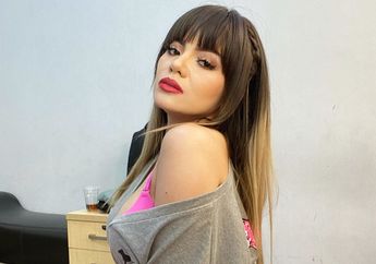 Blak-blakan Bongkar Kebiasaannya di Depan Denny Sumargo, Dinar Candy Akui Nyaman Tak Pakai Busana Apapun Saat Sendirian Dalam Kamar