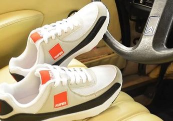 Care N' Cheers : Simpan Sepatu di Kabin, 5 Cara Ini Cegah Mobil Bau Sikil