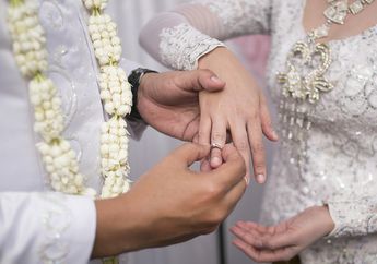 Viral Tren Pasangan Nikah di KUA, Ini Biaya, Syarat dan Cara Daftarnya