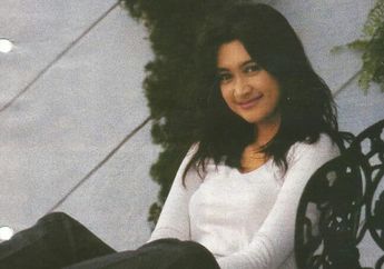 Sempat Jadi Korban Perselingkuhan Mantan Suami, Artis Kondang Ini Pamer Foto Lawas Saat Masih ABG, Intip Potretnya yang Tampil Anggun Bak Kembang Desa