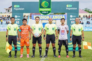 Potret perangkat pertandingan Persiraja Vs Malut United pada leg pertama perebutan peringkat ketiga Liga 2 2023/2024.