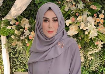 Bikin Dag Dig Dug Ser, Aksi Nekat Mama Amy Coba Vespa Ratusan Juta Hingga Nyaris Celaka Tuai Kepanikan Raffi Ahmad: Motor Mahal Gue!