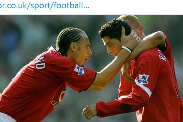 Legenda Manchester United, Rio Ferdinand, tak sependapat dengan Gary Neville dan memilih membela tindakan Cristiano Ronaldo yang merajuk. 