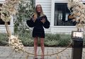Berhasil Turunkan Berat Badan hingga 50 Kilogram, Penyanyi Adele Kejutkan Banyak Orang Saat Berpose dalam Balutan Dress Hitam