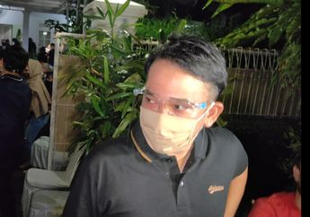 Mendengar Kabar Ayah Ivan Gunawan Meninggal, Ruben Onsu Langsung Berangkat dari Sukabumi ke Rumah Duka