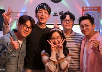 Pemeran Hospital Playlist Kompak Muncul di Variety Show Terbaru!