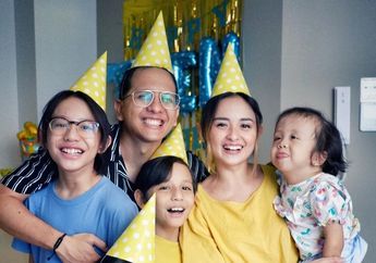 Raditya Oloan Meninggal Dunia Setelah Berhasil Lawan Covid-19, Anak Joanna Alexandra Tulis Curhatan Pilu ‘I Should be Happy’