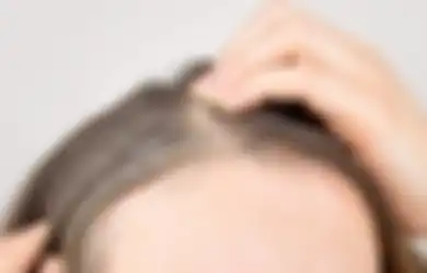 Ingin Rambut Uban Hilang Tak Bersisa? Cukup Parut Jahe dan Oleskan ke Kepala yang Beruban Selama 10 Menit dan Lihat Hasilnya 