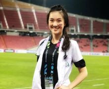 5 Potret Cantik Sirin Triwutpipatkul, Dokter Timnas Thailand yang Curi Perhatian di Piala AFF 2018