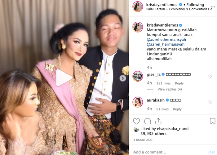 Krisdayanti dapat berkumpul dengan Aurel Hermansyah dan Azriel Hermansyah di prosesi akad nikah Kartika Sary