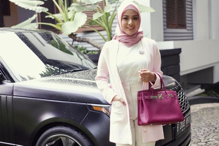 Makin Tajir Ini 3 Daftar Bisnis Aurel Hermansyah Yang Raih Omzet Hingga Ratusan Juta Netizen Cuma Cukup Buat Jajan Aurel Halaman 4 Cerdas Belanja<script async src=