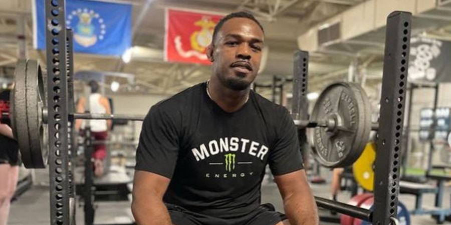 Sentil Kekalahan Jan Blachowicz di UFC 267, Jon Jones Dibully Netizen