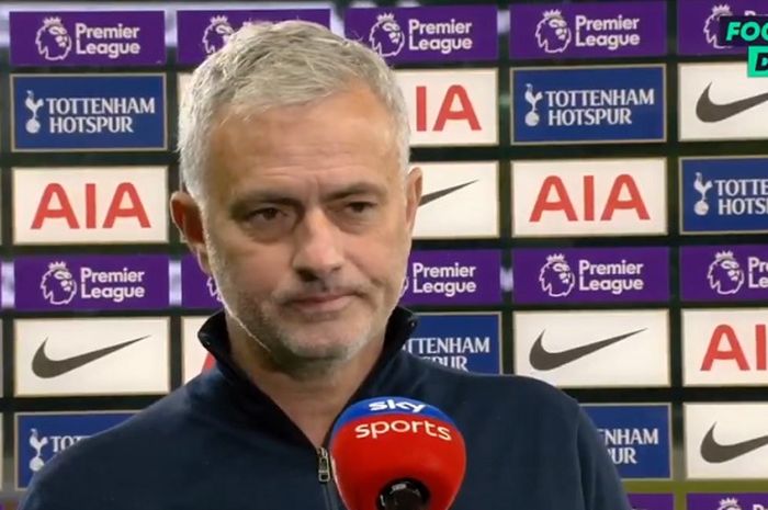 Soal peluang jadi juara Liga Inggris 2020-2021, Jose Mourinho peringatkan para pemain Tottenham Hotspur untuk hati-hati.