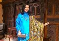 Peringati Tahun Baru Islam, Bella Saphira Tampil Cantik dengan Jilbab, Pamerkan Al-Quran Emas Hasil Desainnya Sendiri