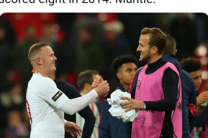 Wayne Rooney berjabat tangan dengan Harry Kane saat akhir laga persahabatan melawan AS di Stadion Wembley, Inggris, Jumat (16/11/2016).