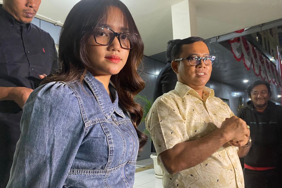 Fuji Buka Suara Usai Eks Manajer Ngaku Cuma Digaji Rp 500 Ribu Per Bulan,  Faktanya..