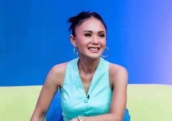 Usai Menjanda Dilarang Anak Pacaran, Artis Cantik Ini Bongkar Rahasia Kamarnya