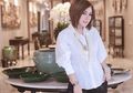 Padukan Rok Mini dengan Hijab, Syahrini Bagikan Potret Penampilan Jadulnya yang Curi Perhatian