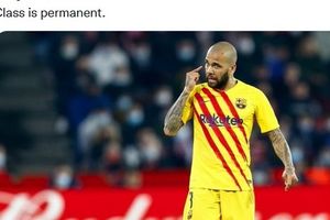 Mau Bertahan di Barcelona, Dani Alves Tak Yakin Didengarkan Pihak Manajemen Klub