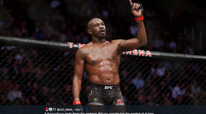 Petarung UFC, Jon Jones. Jones memegang rekor sempurna dalam 14 pertandingan perebutan gelar di UFC. 