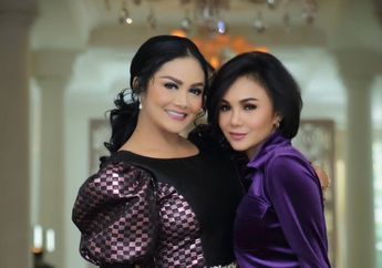 Kakaknya Jadi Bahan Hujatan Gegara Ngeyel Pacari Brondong, Krisdayanti Sempat Ngamuk Lihat Yuni Shara Dituding jadi Dalang di Balik Penangkapan Raffi Ahmad: Yuni Lagi Terapi Hati!