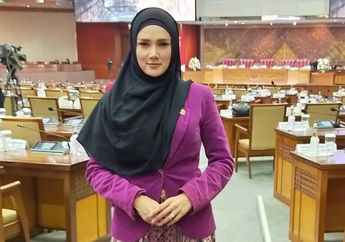 Sering Pamer Foto Saat Rapat Sebagai Anggota DPR RI, Kemampuan Mulan Jameela Justru Dipertanyakan Netizen: Emang Ngerti Gituh?