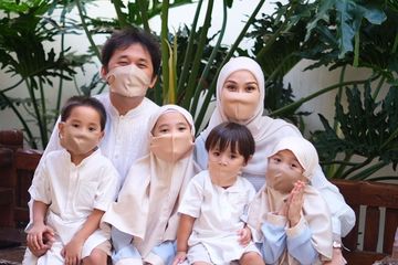 Zaskia Mecca hamil anak kelima