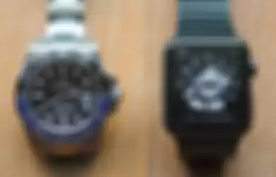 Jam tangan Rolex dan Apple Watch