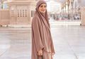 Shireen Sungkar Pamer Foto di Lorong Mall Furniture Terhits, Netizen Justru Penasaran Berapa Harga Tas Mungil yang Dipakainya?
